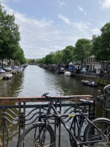 Amsterdam canal and bike (c) Sian Francis-Cox 2025