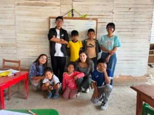 Community teaching in Pachacutec, Lima